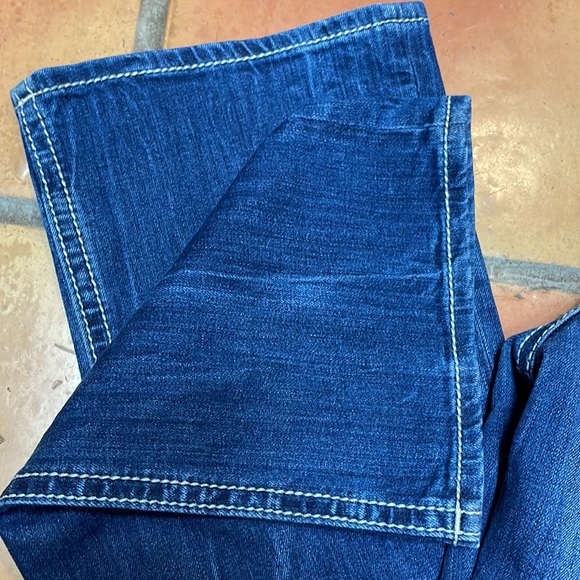 Miss Me Signature Boot Jeans - Picture 13 of 13